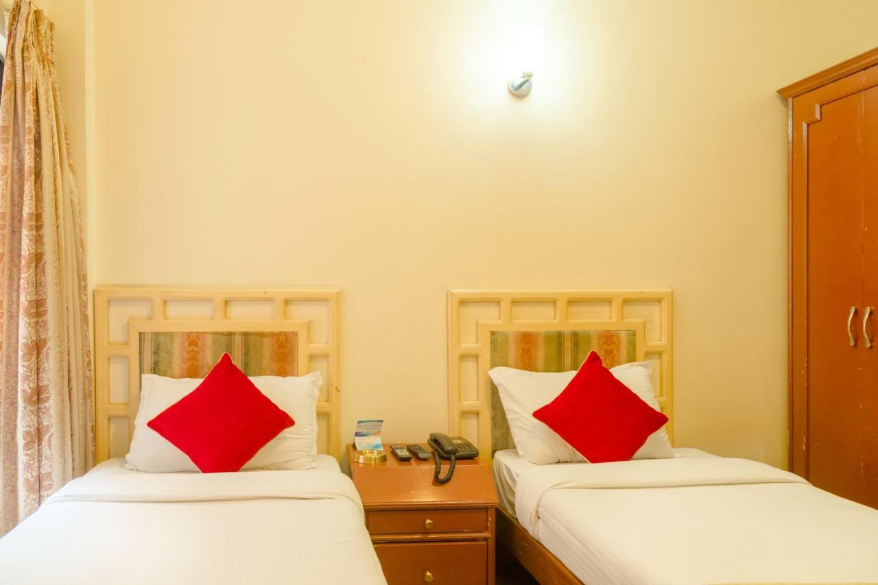 Skyline Hotel Катманду Екстериор снимка