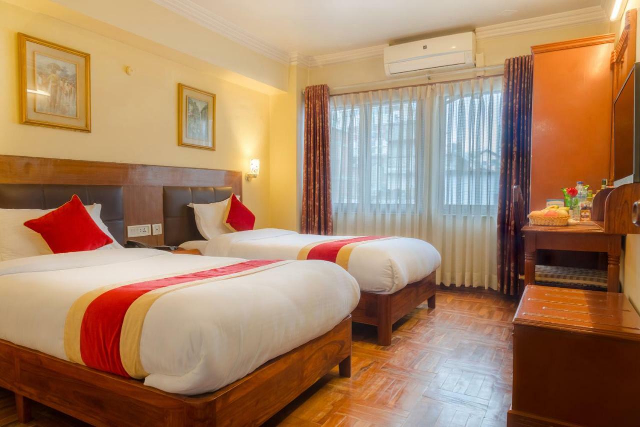 Skyline Hotel Катманду Екстериор снимка