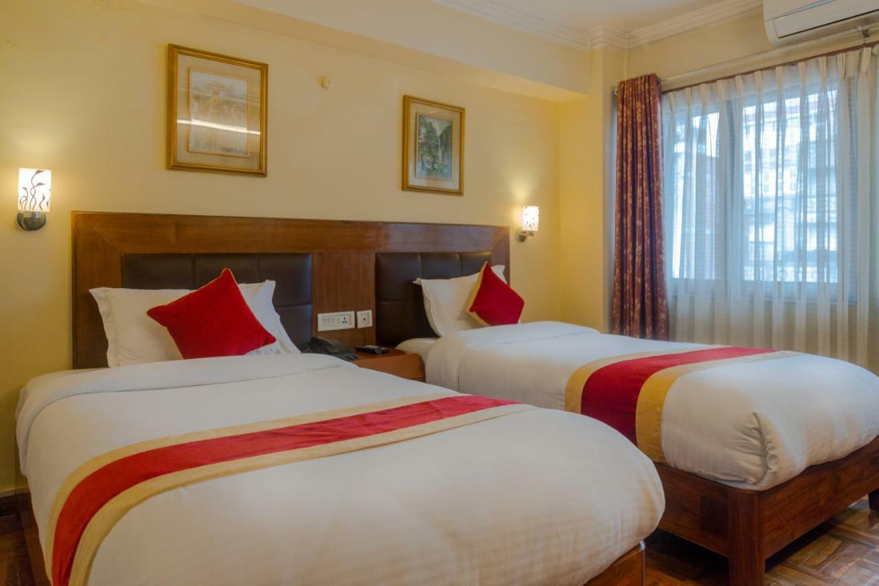 Skyline Hotel Катманду Екстериор снимка