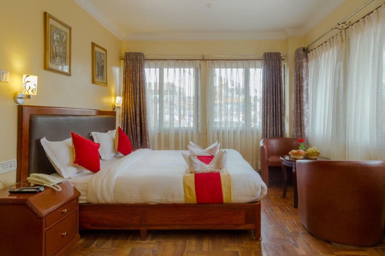 Skyline Hotel Катманду Екстериор снимка